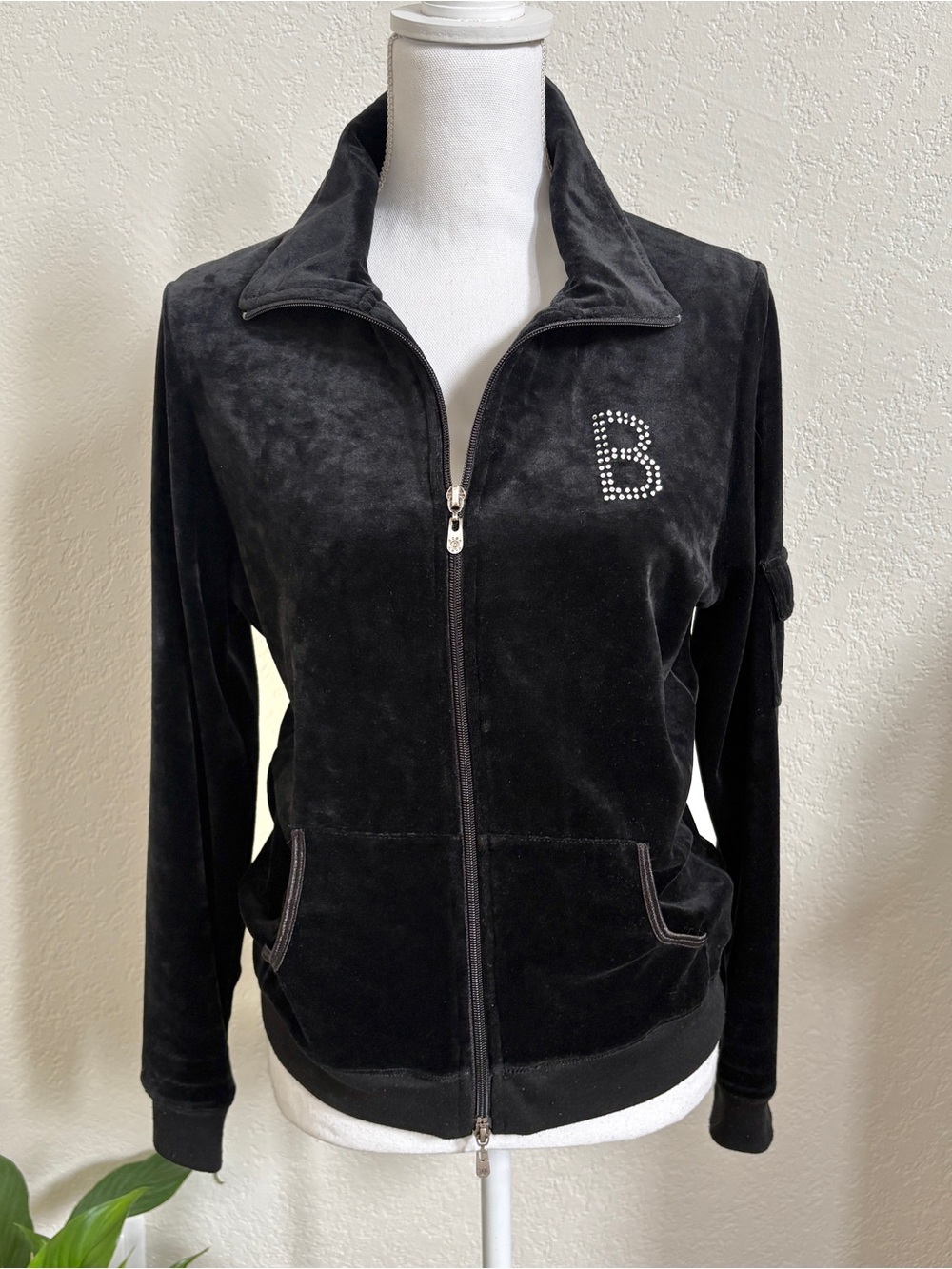 BCBGMaxAzria Black Velour Zip Jacket with Rhinestone Logo L Y2K